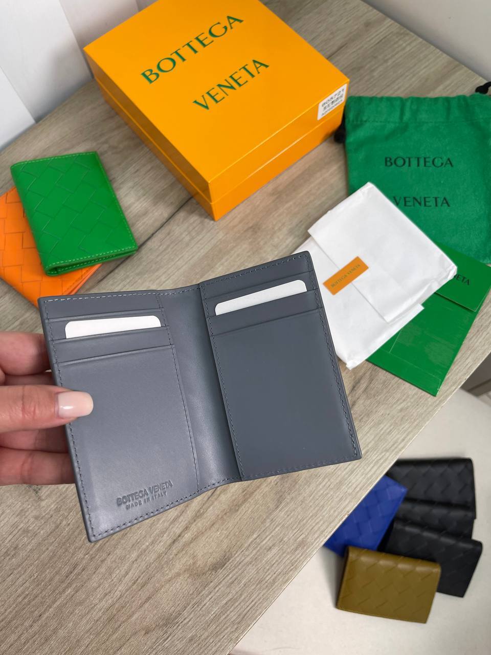 Элитный картхолдер Bottega Veneta BP-22601 Элитный картхолдер Bottega Veneta BP-22601