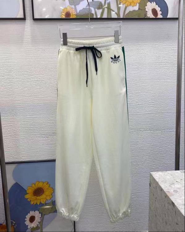 Коллекционный спортивный костюм Gucci BP-17745 Коллекционный спортивный костюм Gucci BP-17745