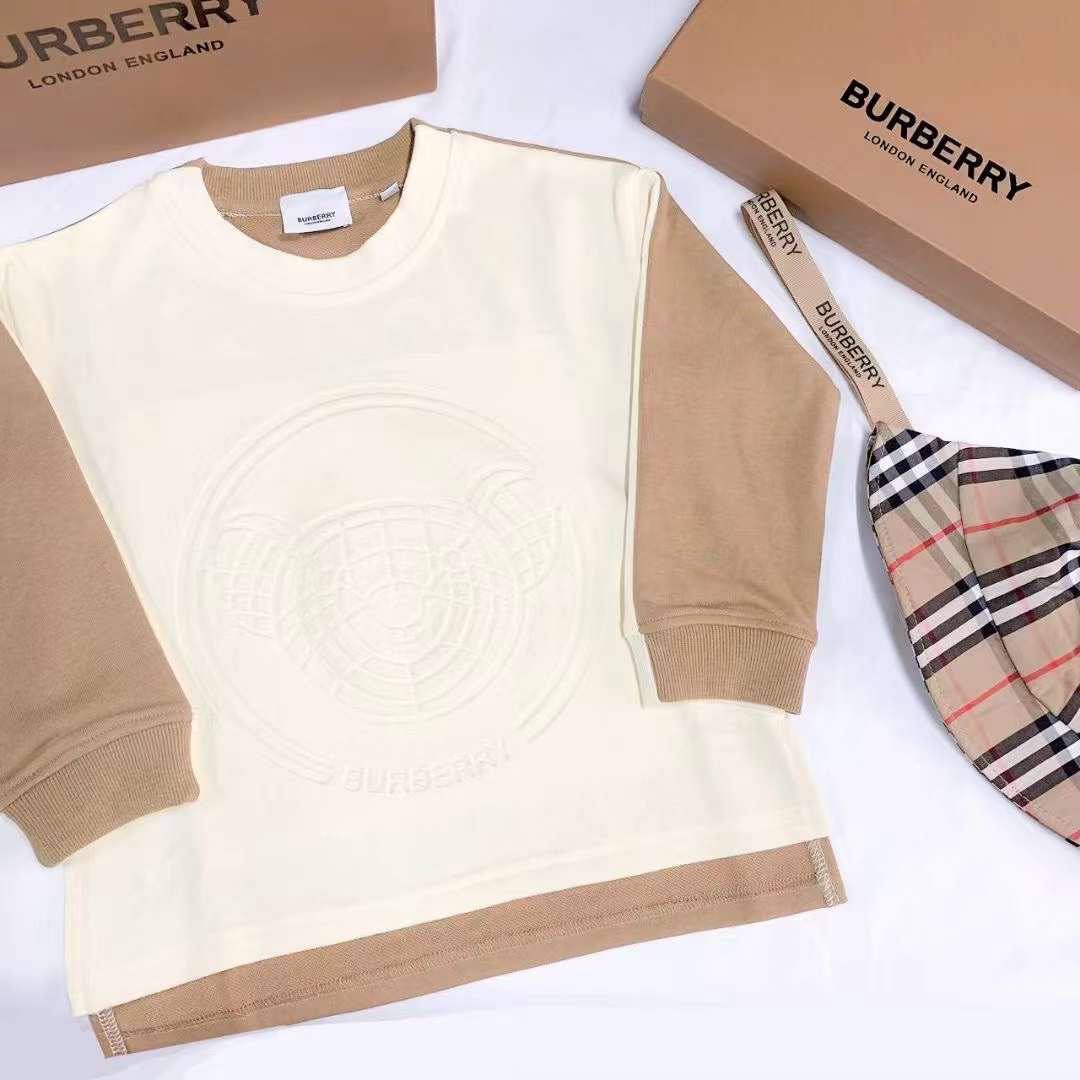 Костюм оригинальный Burberry BP-21207 Костюм оригинальный Burberry BP-21207