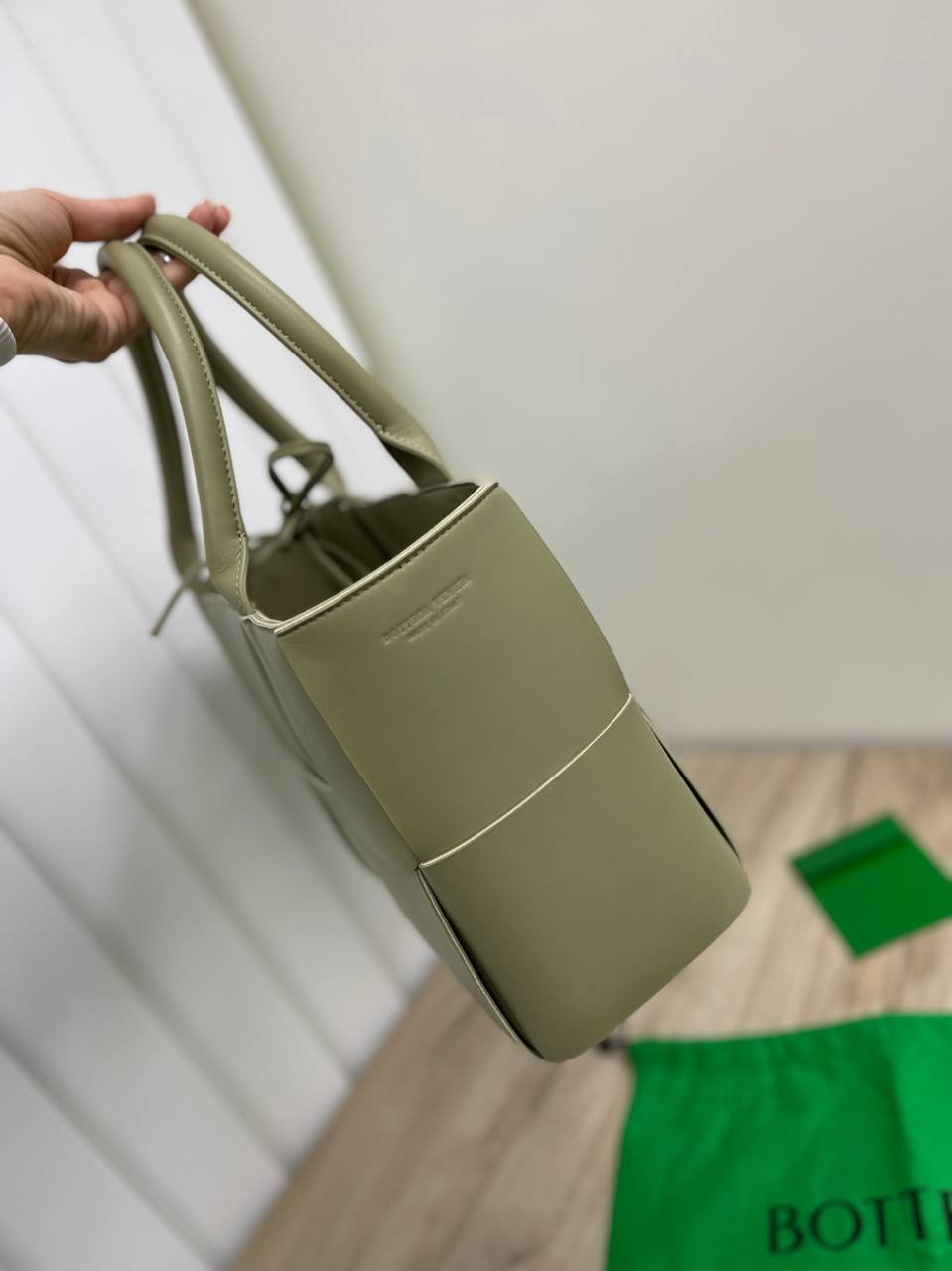 Женская сумка коллекционная Bottega Veneta BP-22894 Женская сумка коллекционная Bottega Veneta BP-22894