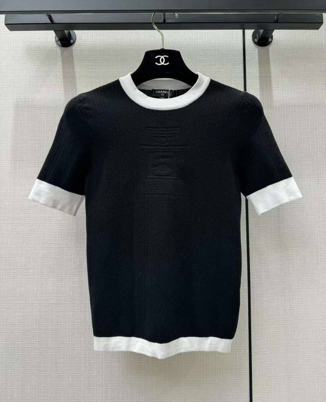 Трендовая женская футболка Chanel BP-43916 Трендовая женская футболка Chanel BP-43916