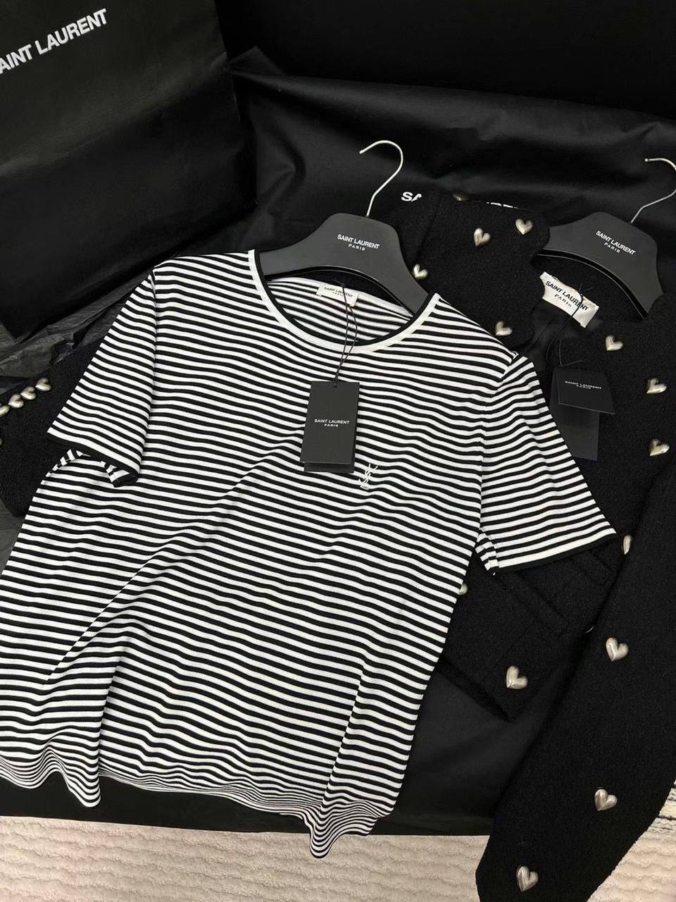 Повседневная футболка Yves Saint Laurent BP-12716 Повседневная футболка Yves Saint Laurent BP-12716