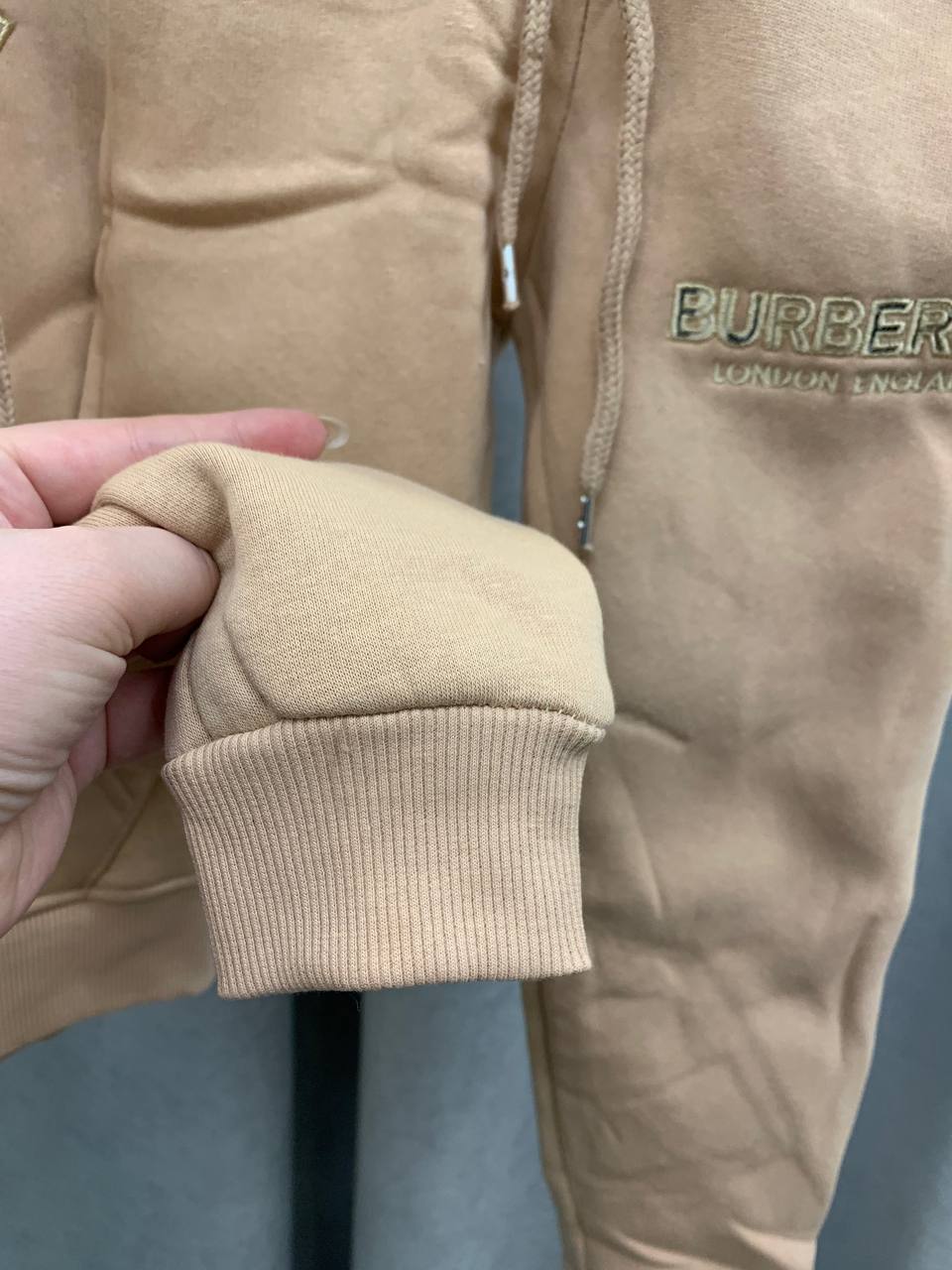 Костюм утеплённый премиум Burberry BP-45352 Костюм утеплённый премиум Burberry BP-45352