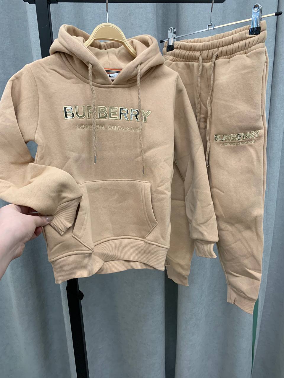 Костюм утеплённый премиум Burberry BP-45352 Костюм утеплённый премиум Burberry BP-45352