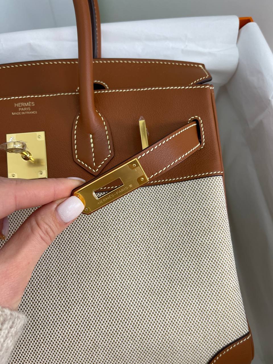 Трендовая женская сумка Birkin, 30 см, GHW Hermes BP-26721 Трендовая женская сумка Birkin, 30 см, GHW Hermes BP-26721