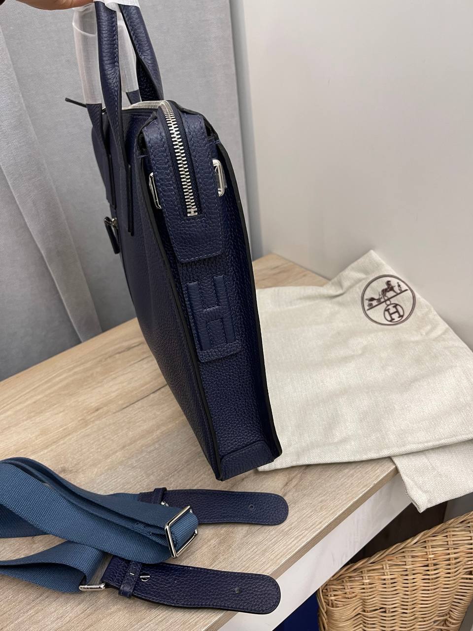 Портфель Hermes BP-48750 для деловых встреч Портфель Hermes BP-48750 для деловых встреч