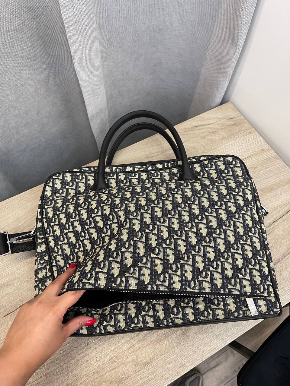 Портфель Christian Dior коллекционный BP-53123 Портфель Christian Dior коллекционный BP-53123