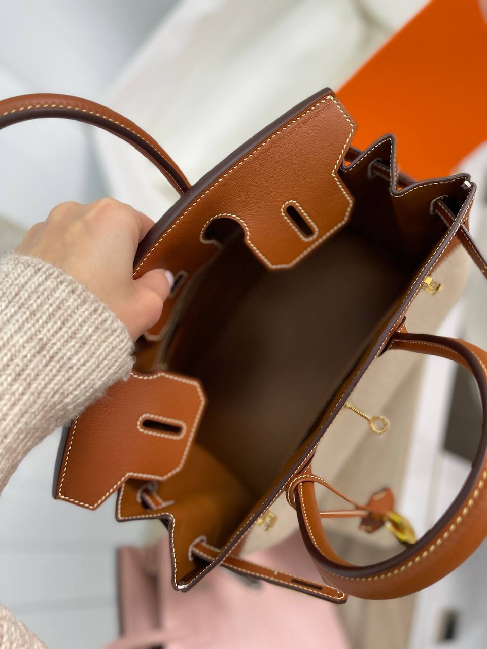 Трендовая женская сумка Birkin, 30 см, GHW Hermes BP-26721 Трендовая женская сумка Birkin, 30 см, GHW Hermes BP-26721