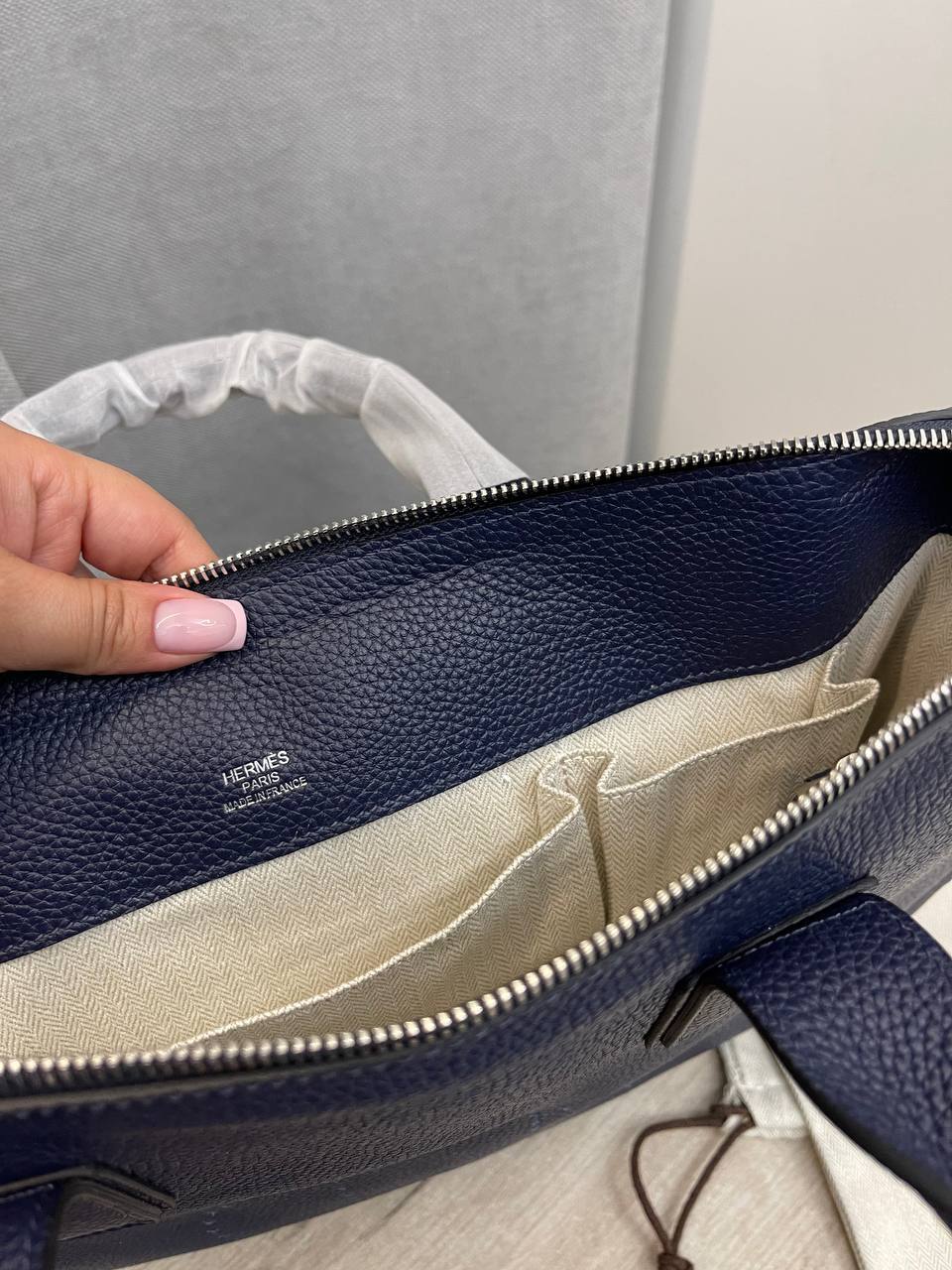 Портфель Hermes BP-48750 для деловых встреч Портфель Hermes BP-48750 для деловых встреч