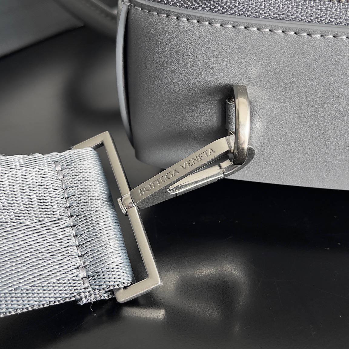 Портфель Bottega Veneta стильный BP-37280 Портфель Bottega Veneta стильный BP-37280