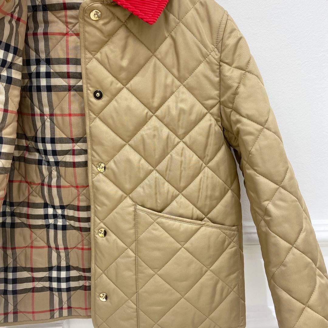 Куртка эксклюзивная Burberry BP-17973 Куртка эксклюзивная Burberry BP-17973
