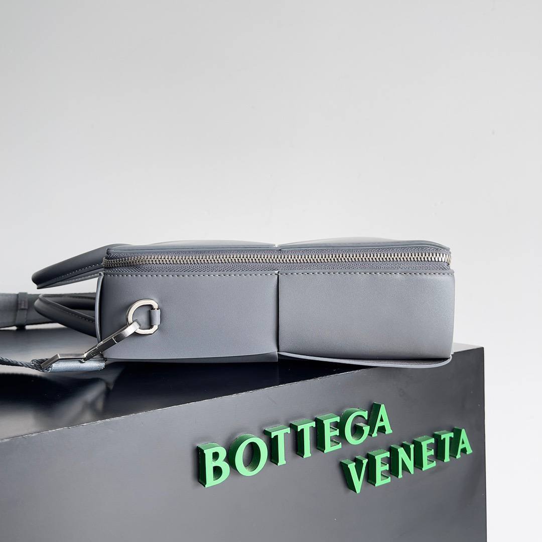 Портфель Bottega Veneta стильный BP-37280 Портфель Bottega Veneta стильный BP-37280