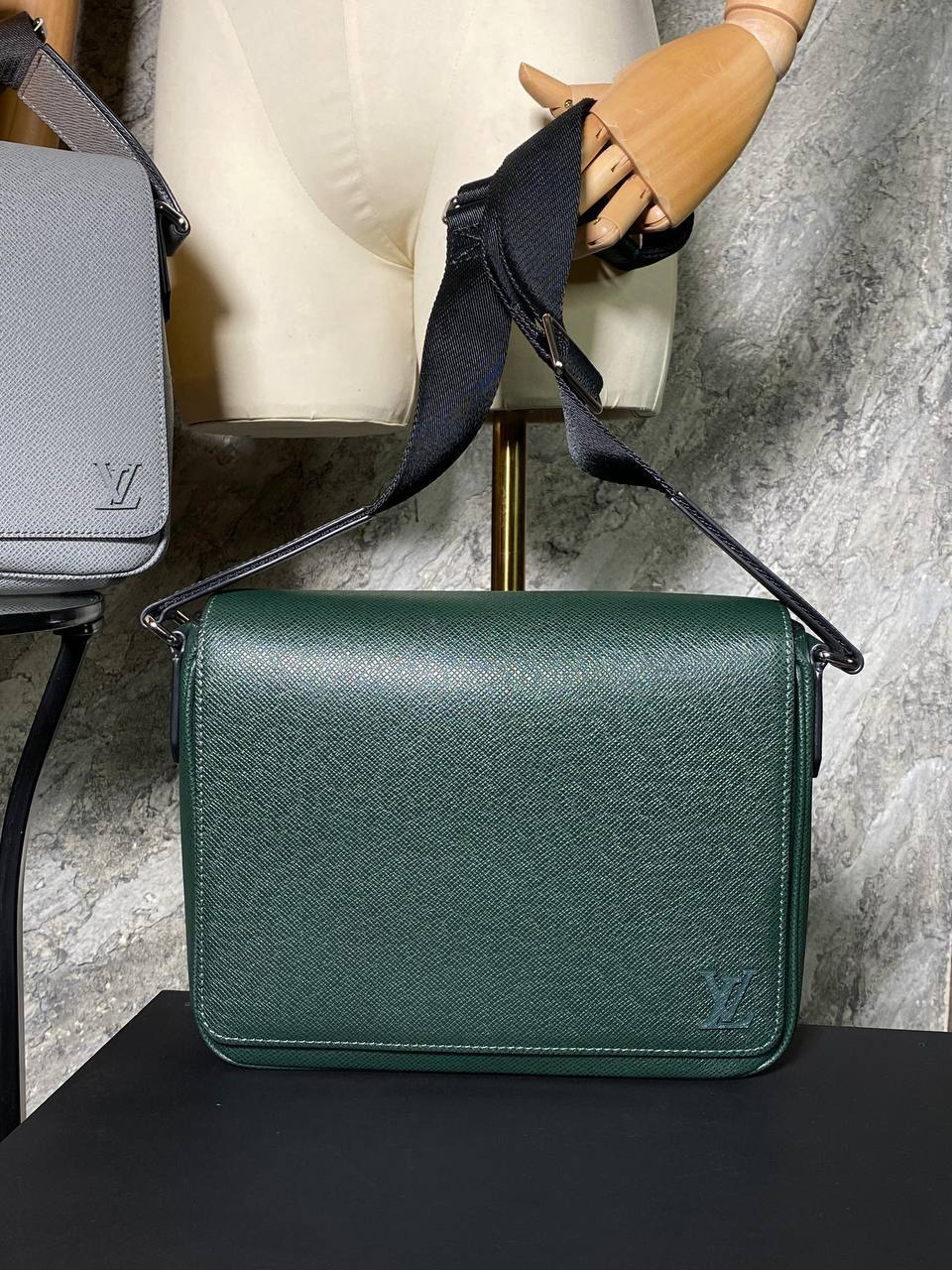 Louis Vuitton мессенджер премиум BP-42892 Louis Vuitton мессенджер премиум BP-42892