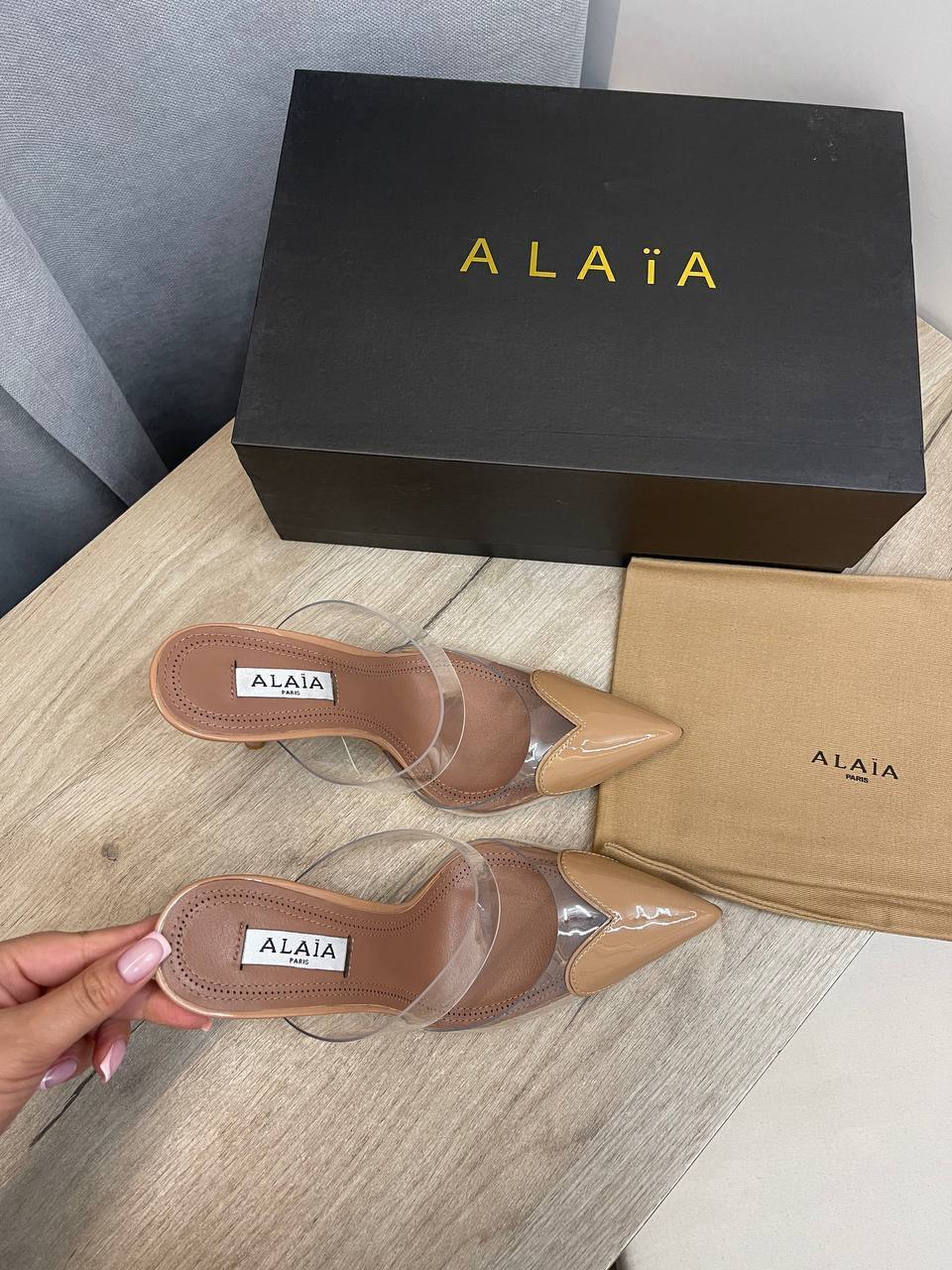 Коллекционные туфли Alaia BP-48972 Коллекционные туфли Alaia BP-48972