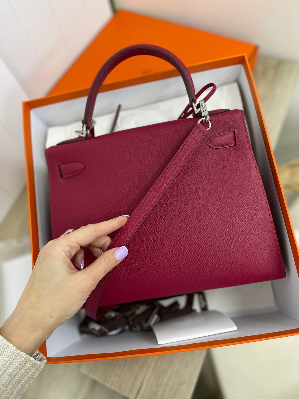 Сумка женская Kelly, коллекционная, PHW, 28 Hermes BP-32777 Сумка женская Kelly, коллекционная, PHW, 28 Hermes BP-32777