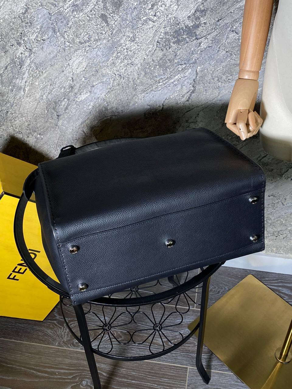 Уникальный портфель Fendi BP-45356 Уникальный портфель Fendi BP-45356