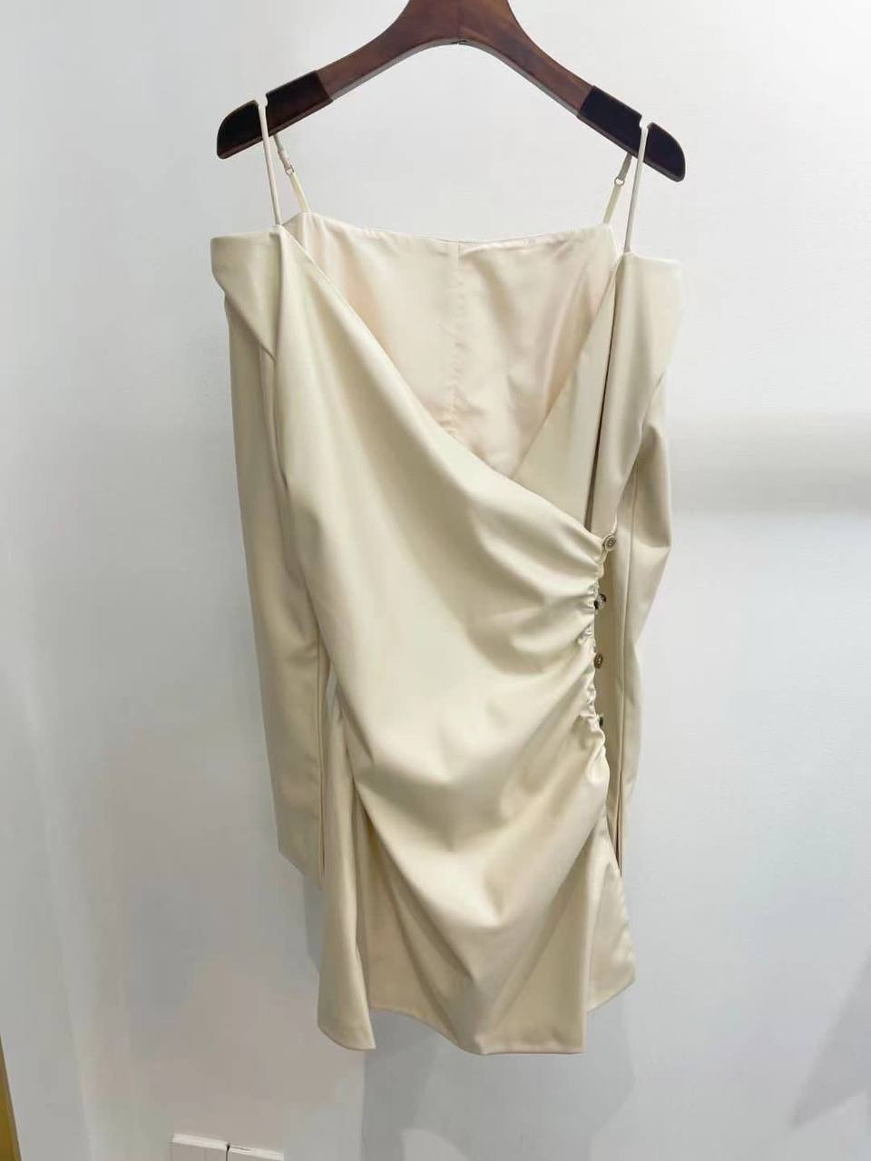 Повседневное платье NANUSHKA BP-24767 Повседневное платье NANUSHKA BP-24767