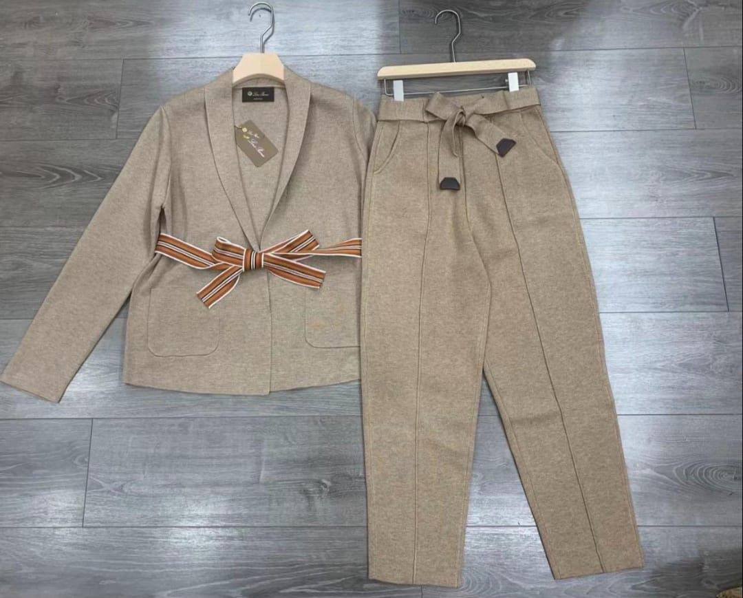 Костюм Loro Piana для женщин премиум BP-20608 Костюм Loro Piana для женщин премиум BP-20608