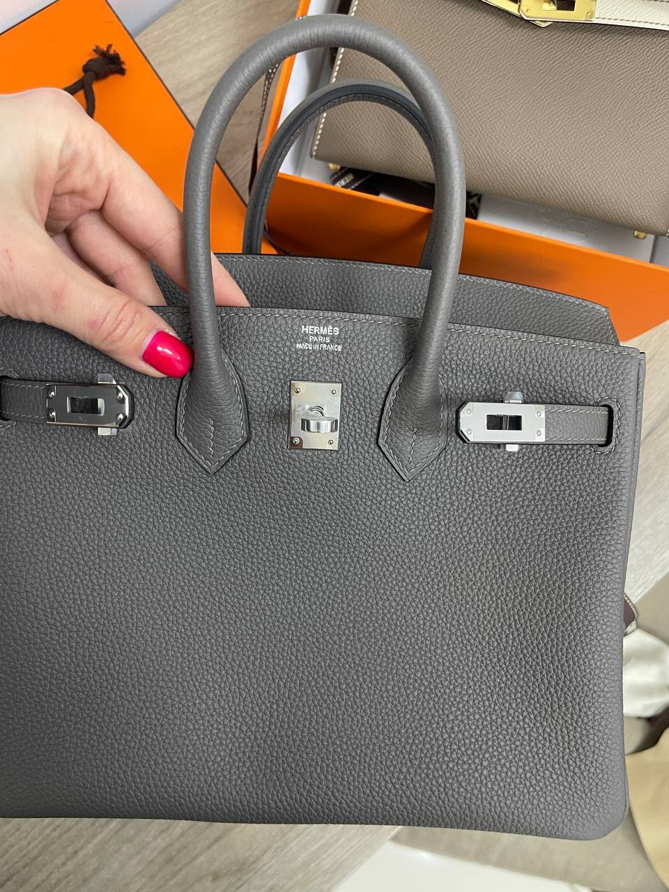 Коллекционная женская сумка Birkin 25 см, PHW Togo Hermes BP-31228 Коллекционная женская сумка Birkin 25 см, PHW Togo Hermes BP-31228