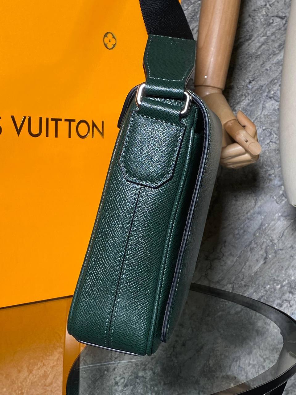 Louis Vuitton мессенджер премиум BP-42892 Louis Vuitton мессенджер премиум BP-42892