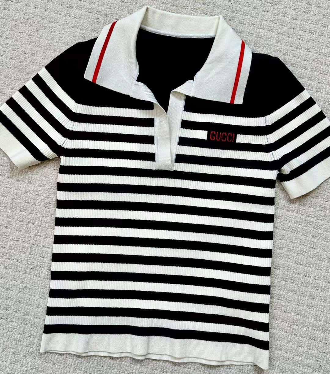 Gucci BP-52522 эксклюзивное поло Gucci BP-52522 эксклюзивное поло