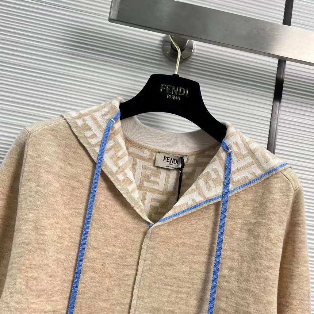 Fendi костюм премиум женский BP-41300 Fendi костюм премиум женский BP-41300