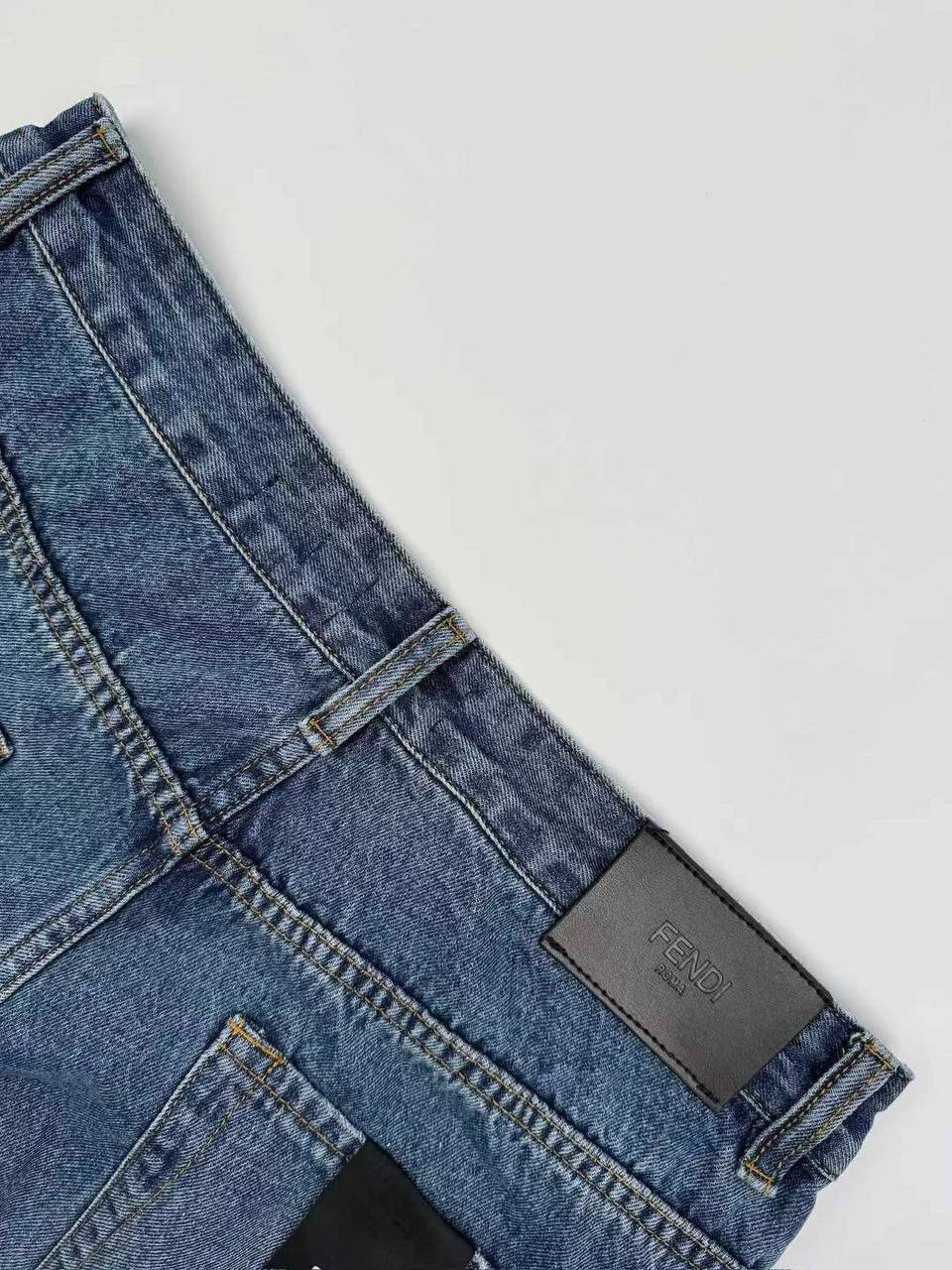 Джинсы Fendi BP-52299 эксклюзивные Джинсы Fendi BP-52299 эксклюзивные