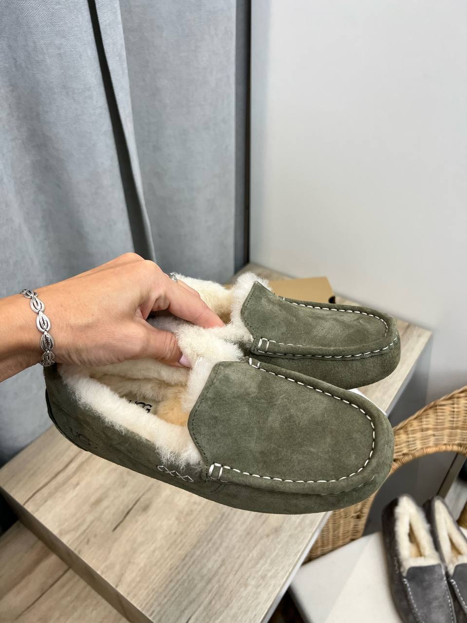 Дизайнерские мокасины Ugg Australia BP-40753 Дизайнерские мокасины Ugg Australia BP-40753