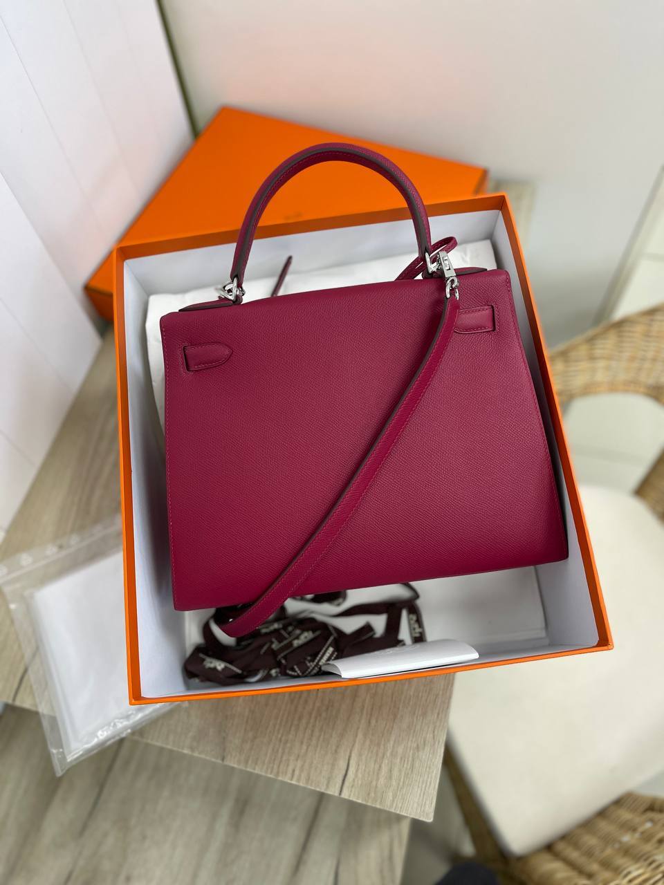 Сумка женская Kelly, коллекционная, PHW, 28 Hermes BP-32777 Сумка женская Kelly, коллекционная, PHW, 28 Hermes BP-32777