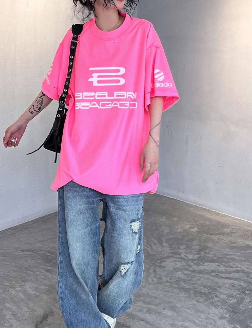 Balenciaga BP-49794 дизайнерская футболка Balenciaga BP-49794 дизайнерская футболка