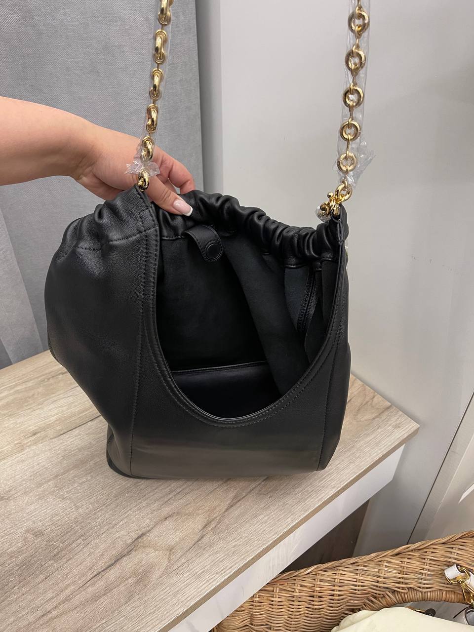 Трендовая женская сумка Loewe BP-45892 Трендовая женская сумка Loewe BP-45892