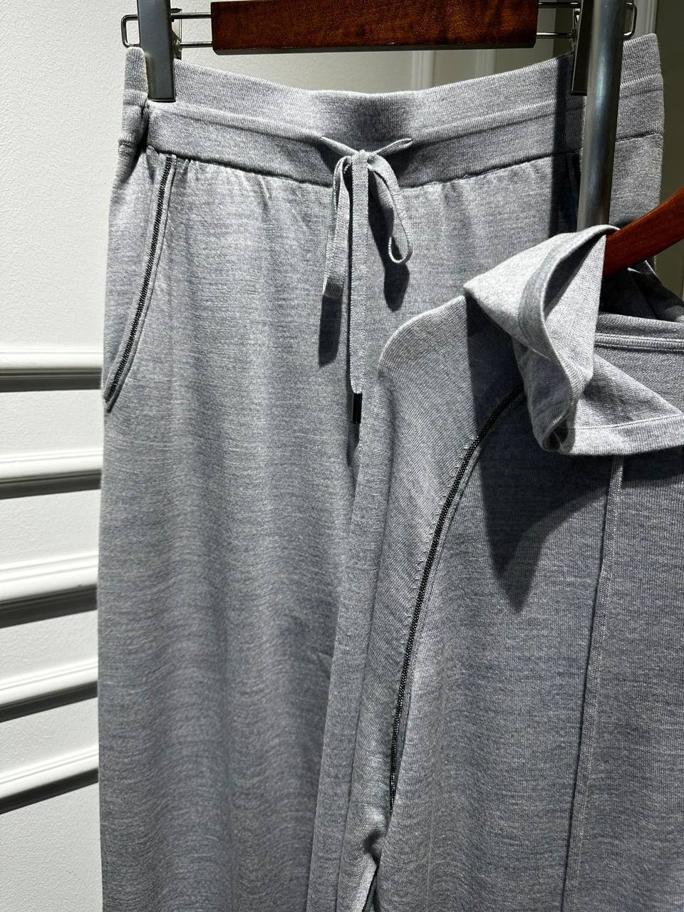 Трендовый спортивный костюм BC BP-29828 Трендовый спортивный костюм BC BP-29828