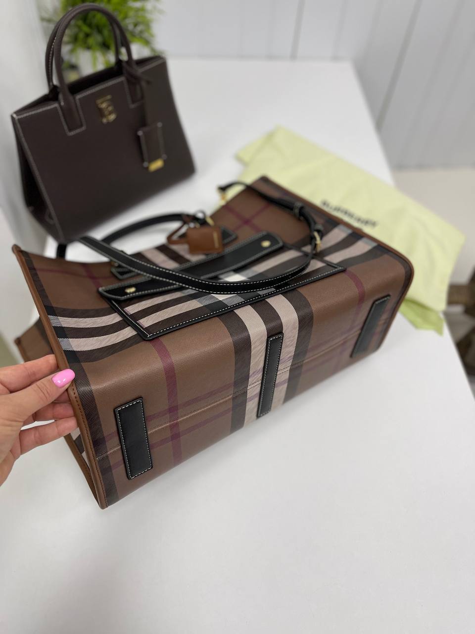 Премиум женская сумка Burberry BP-28936 Премиум женская сумка Burberry BP-28936