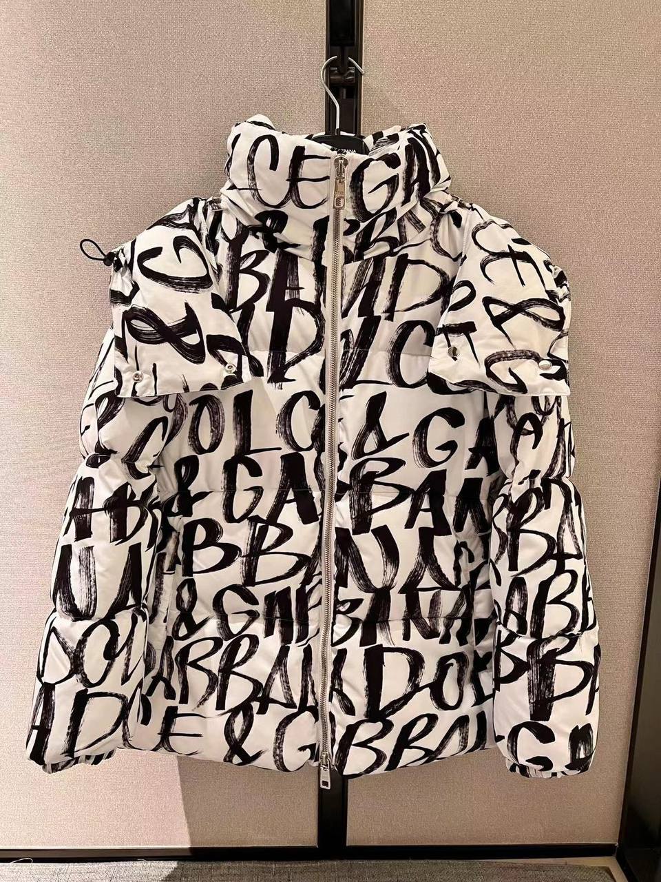 Dolce & Gabbana BP-26361 премиум пуховик Dolce & Gabbana BP-26361 премиум пуховик