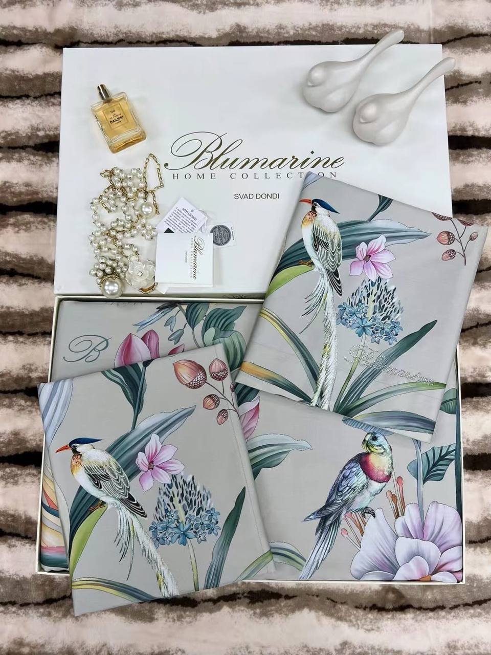 Комплект постельный Blumarine BP-18090 утонченный Комплект постельный Blumarine BP-18090 утонченный