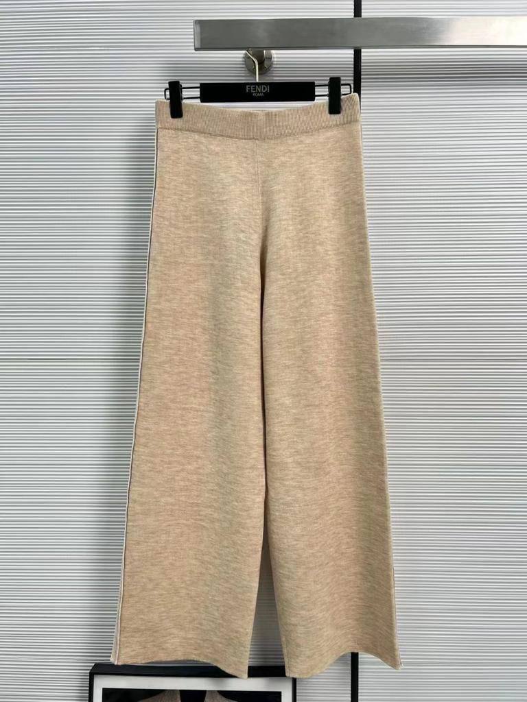 Fendi костюм премиум женский BP-41300 Fendi костюм премиум женский BP-41300