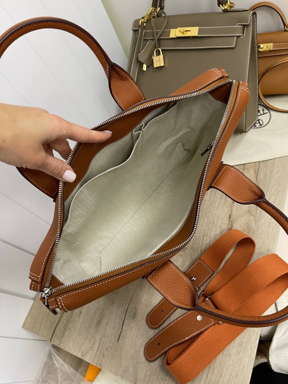 Лаконичный портфель Hermes BP-25071 Лаконичный портфель Hermes BP-25071