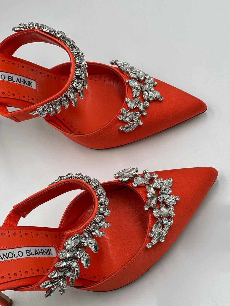 Премиум мюли Lurum Manolo Blahnik с кристаллами BP-26354 Премиум мюли Lurum Manolo Blahnik с кристаллами BP-26354