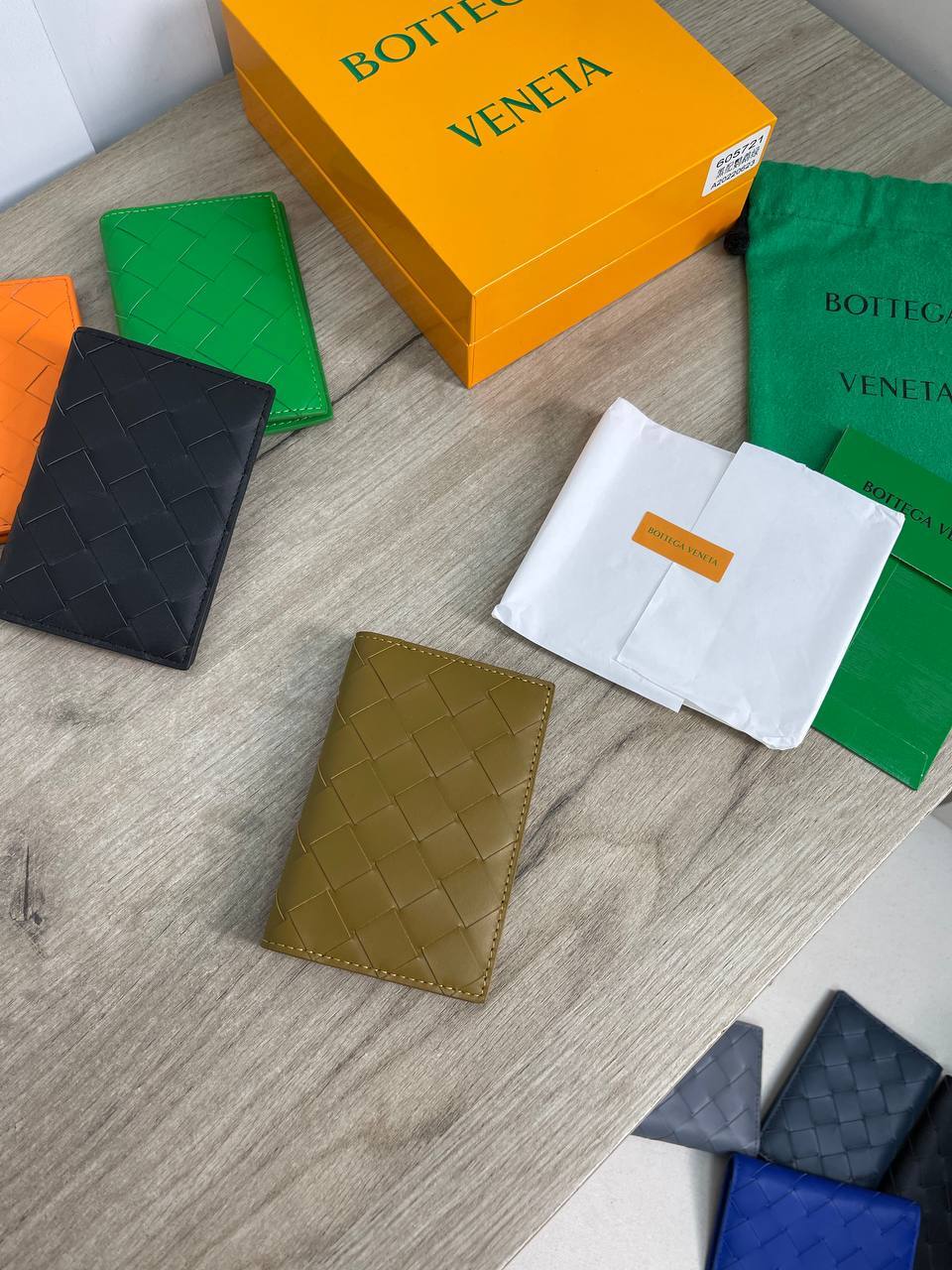 Коллекционный картхолдер Bottega Veneta BP-22607 Коллекционный картхолдер Bottega Veneta BP-22607