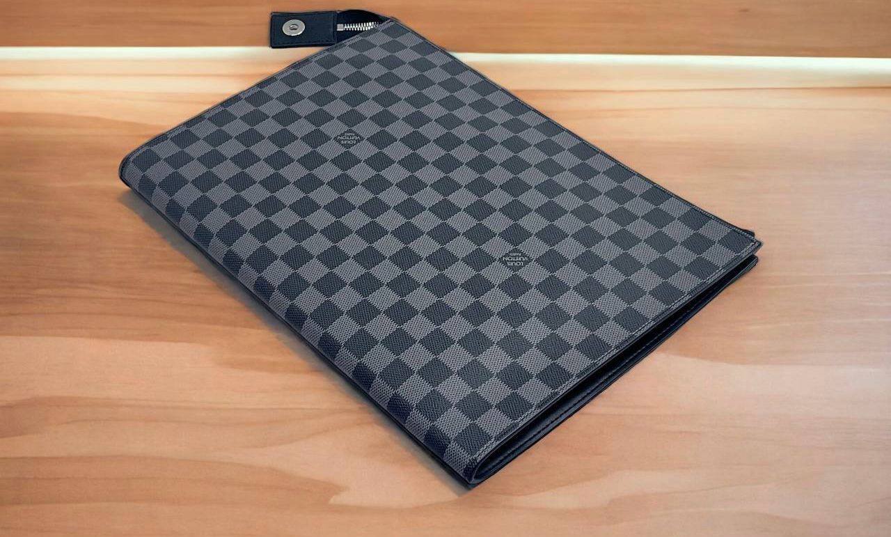 Папка Louis Vuitton размер 35,5х25,5см BP-42669 Папка Louis Vuitton размер 35,5х25,5см BP-42669