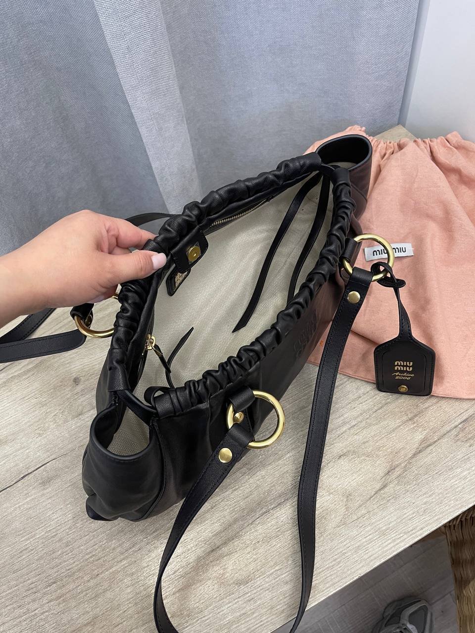 Женская сумка коллекционная Miu Miu BP-51383 Женская сумка коллекционная Miu Miu BP-51383