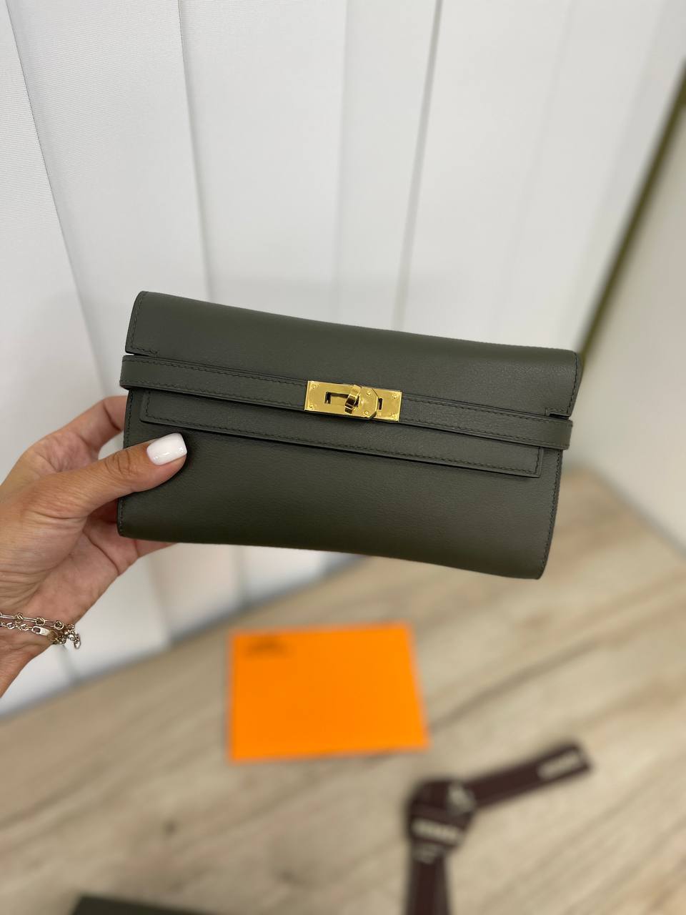 Коллекционный кошелёк Hermes BP-15599 Коллекционный кошелёк Hermes BP-15599