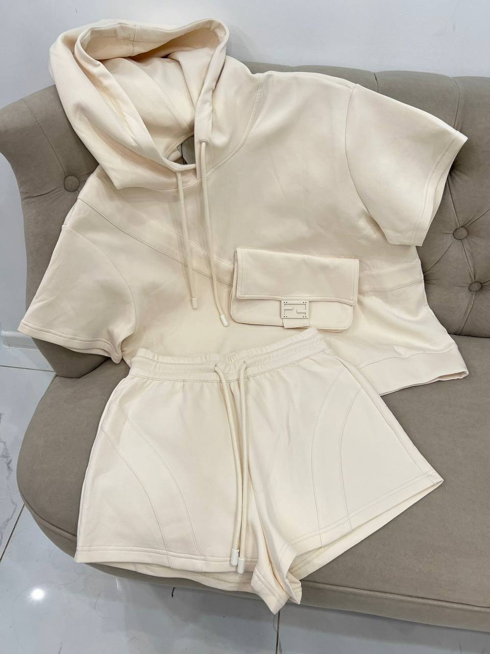 Коллекционный костюм Fendi BP-32858 Коллекционный костюм Fendi BP-32858