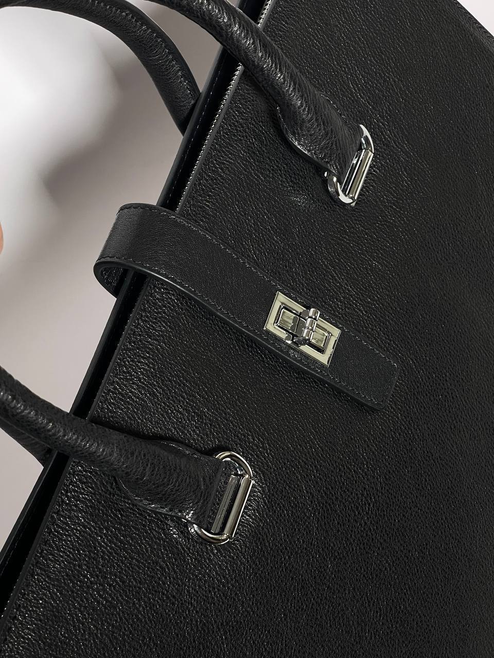 Портфель Salvatore Ferragamo эксклюзивный BP-38291 Портфель Salvatore Ferragamo эксклюзивный BP-38291