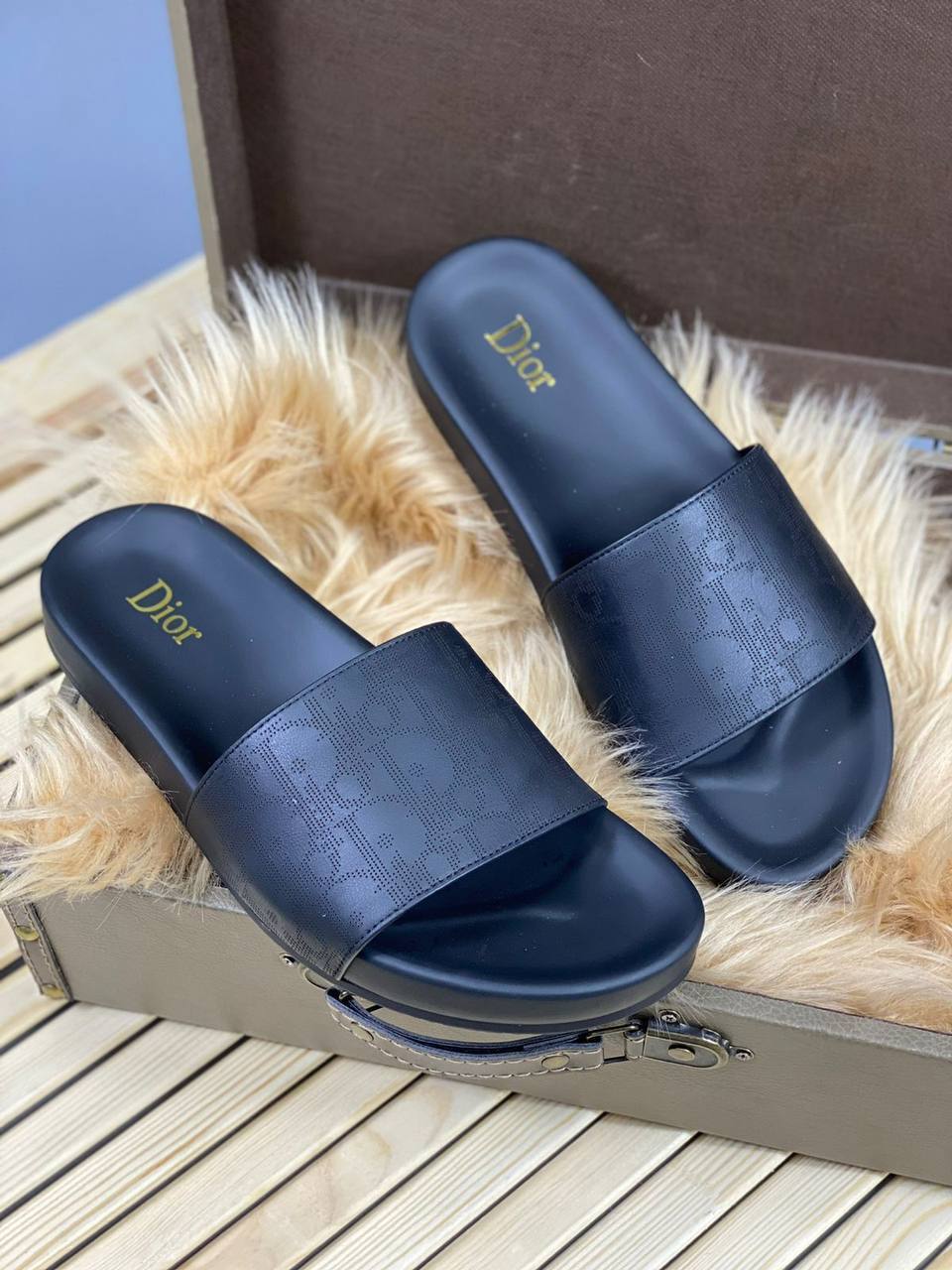 Шлёпанцы дизайнерские Christian Dior BP-12984 Шлёпанцы дизайнерские Christian Dior BP-12984