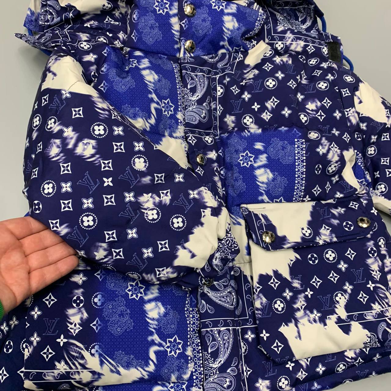 Louis Vuitton куртка стильная BP-19760 Louis Vuitton куртка стильная BP-19760