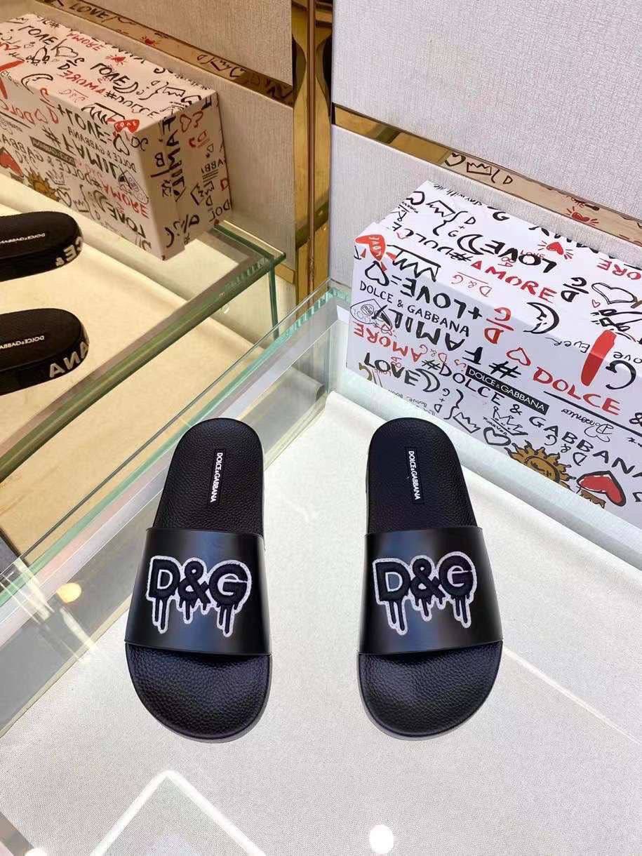 Шлёпанцы эксклюзивные Dolce & Gabbana BP-31813 Шлёпанцы эксклюзивные Dolce & Gabbana BP-31813