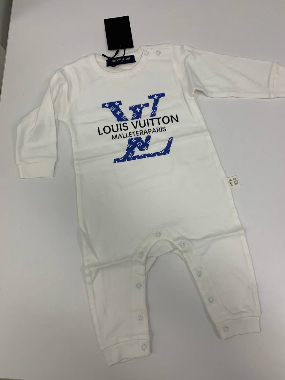 Louis Vuitton лимитный комбинезон BP-22080 Louis Vuitton лимитный комбинезон BP-22080