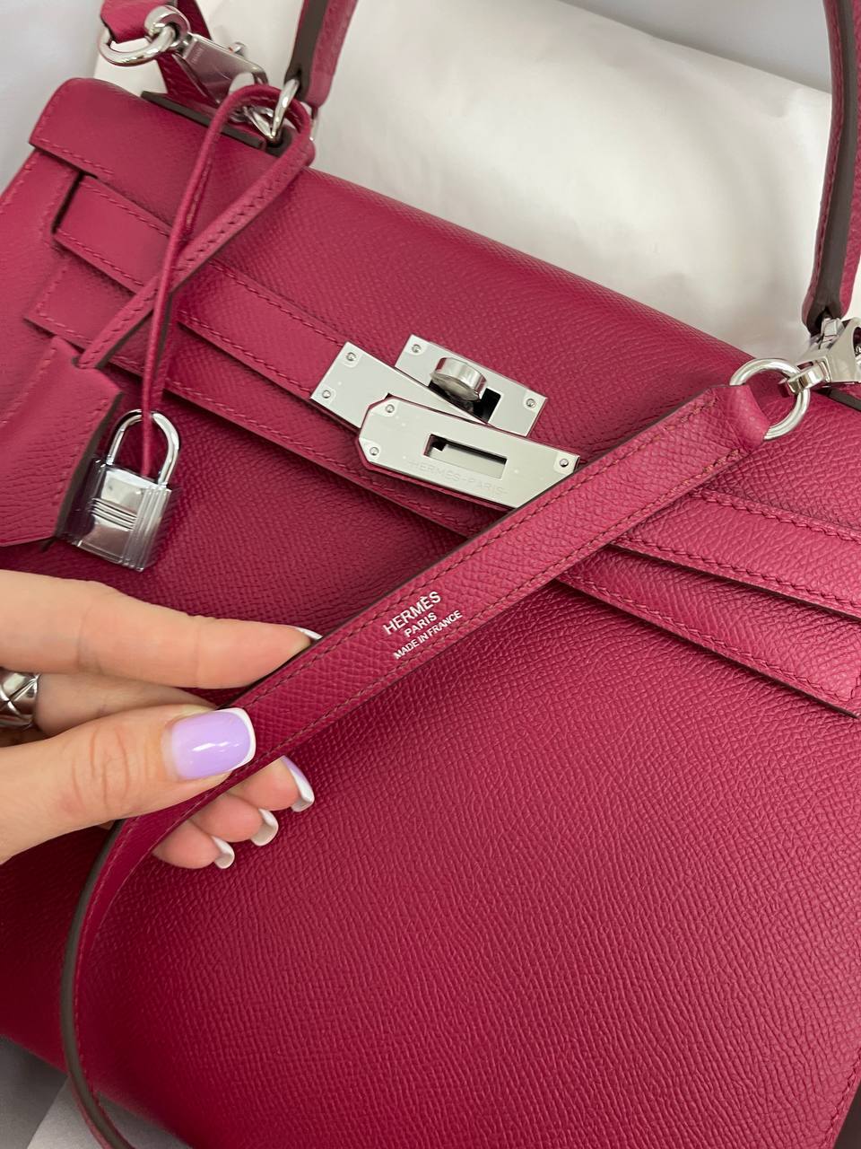 Сумка женская Kelly, коллекционная, PHW, 28 Hermes BP-32777 Сумка женская Kelly, коллекционная, PHW, 28 Hermes BP-32777