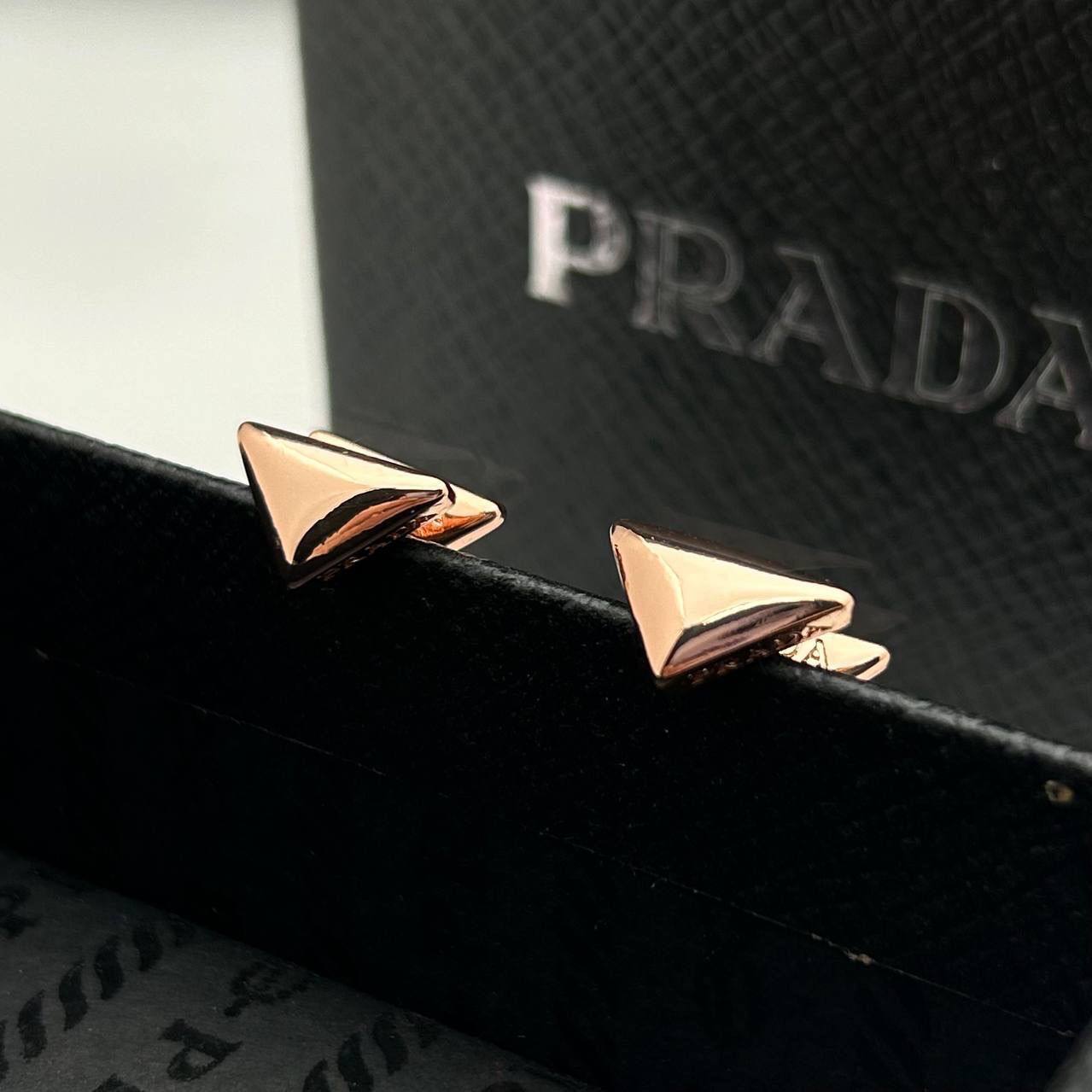Коллекционные серьги Prada BP-47218 Коллекционные серьги Prada BP-47218